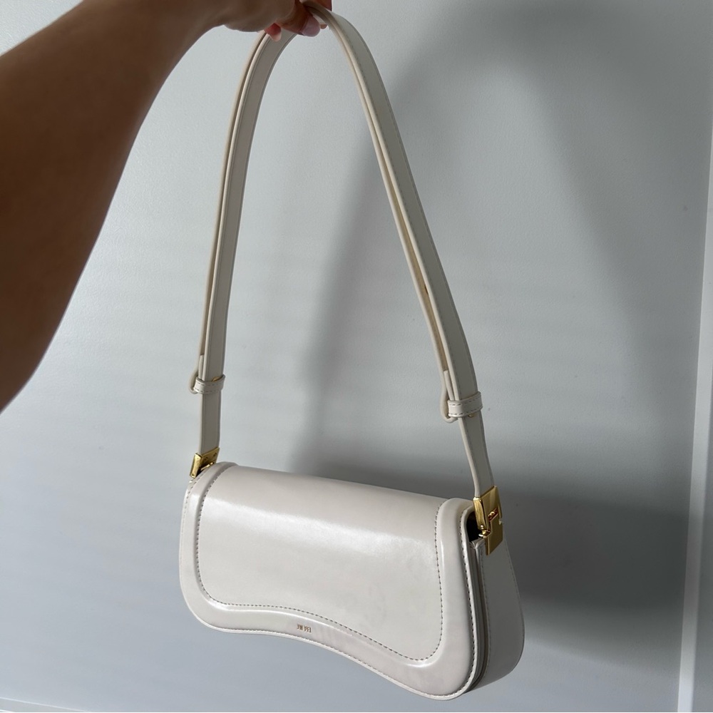 JW PEI Joy Shoulder Bag in white